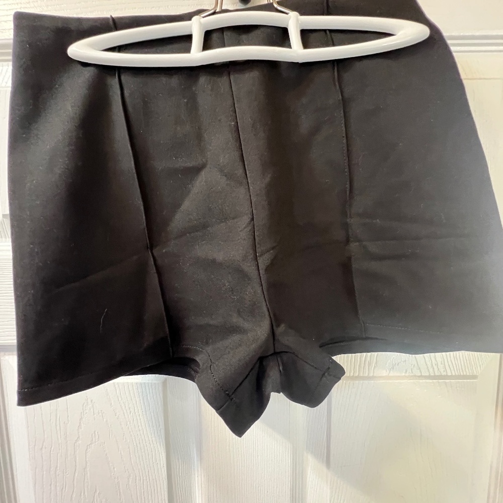 Ladies shorts